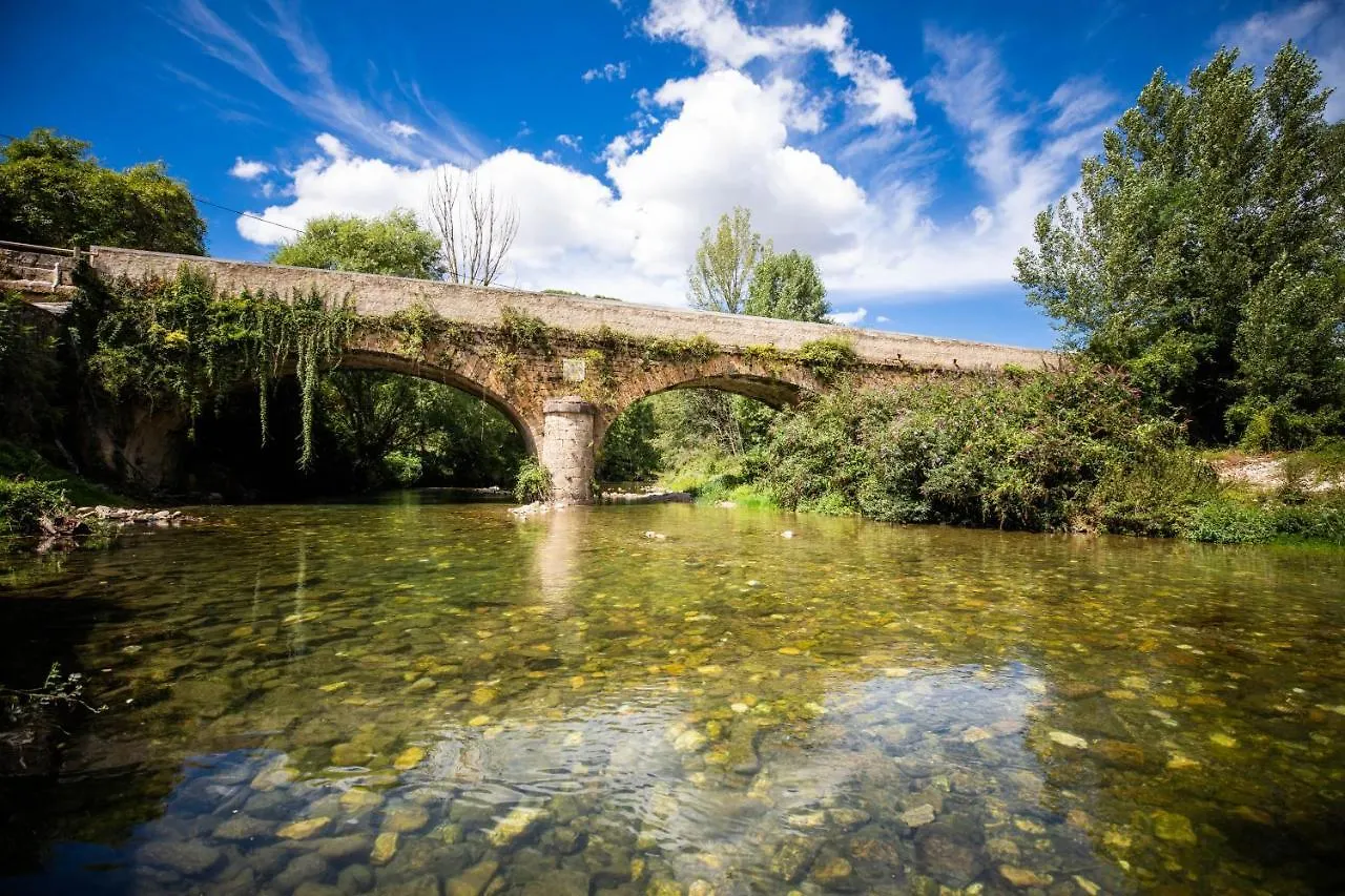 Camping Rcn Val De Cantobre Francie