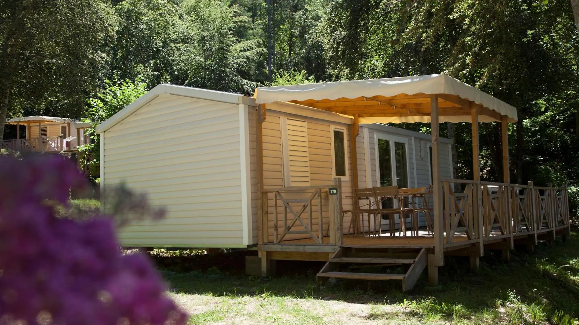 Camping Rcn Val De Cantobre Prázdninový areál