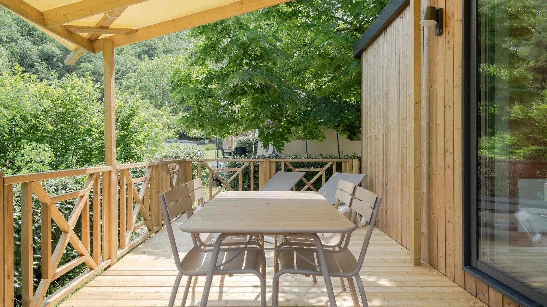 Camping Rcn Val De Cantobre Vakantiepark