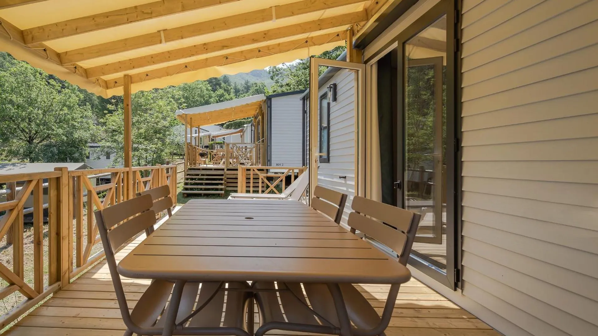 Camping Rcn Val De Cantobre