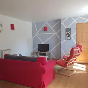 Les Trois Lions Apartment