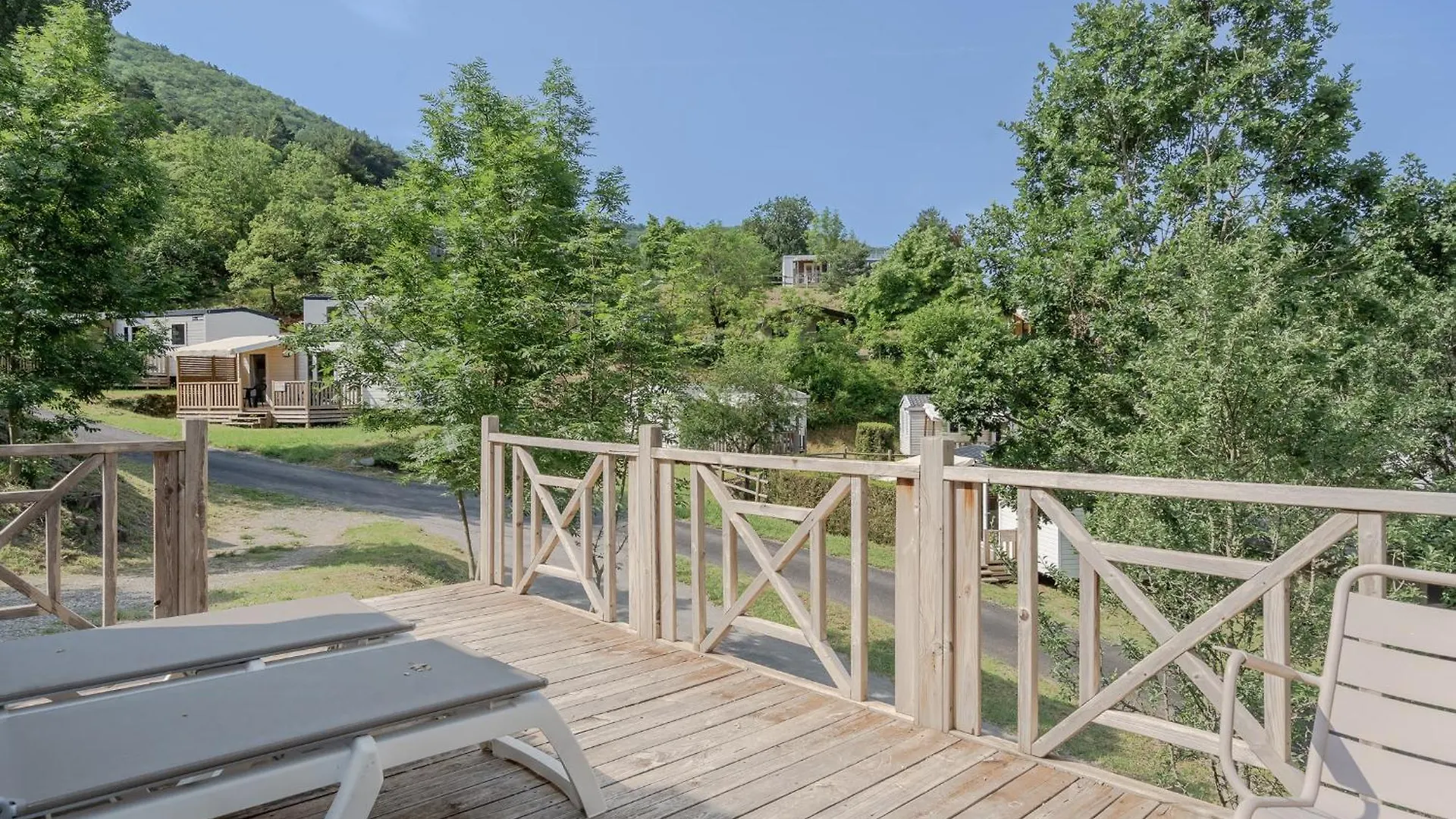 Camping Rcn Val De Cantobre Village de vacances